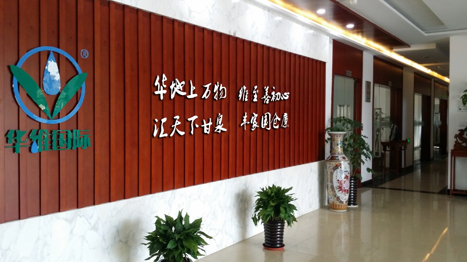 一楼大厅.jpg